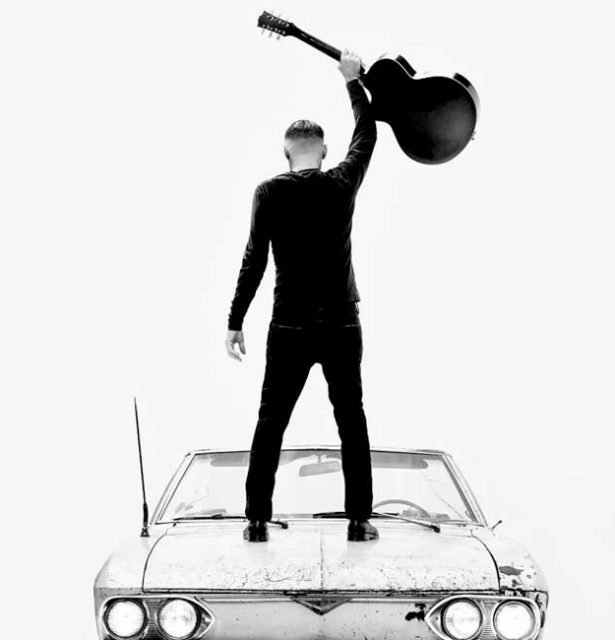 Bryan Adams