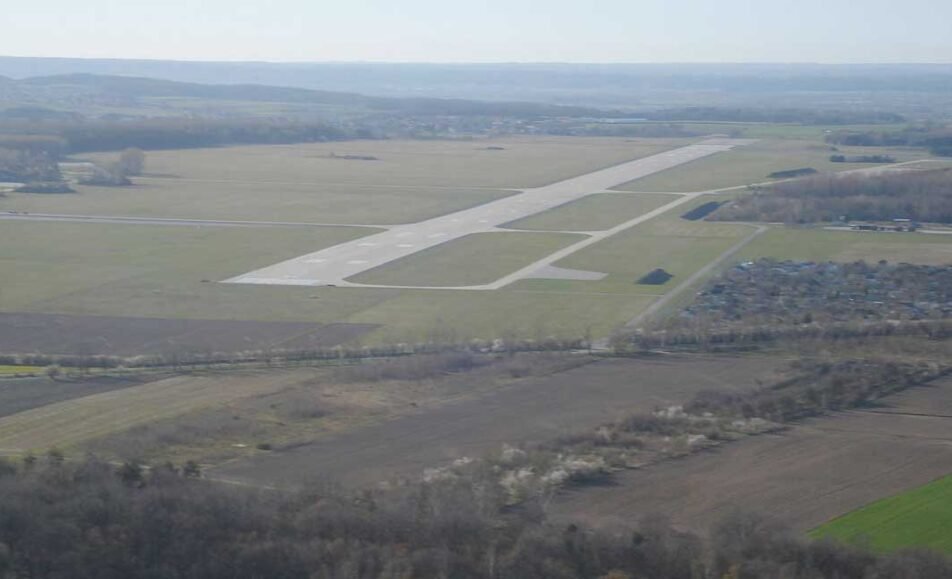 Gdynia Kosakowo Airport venue