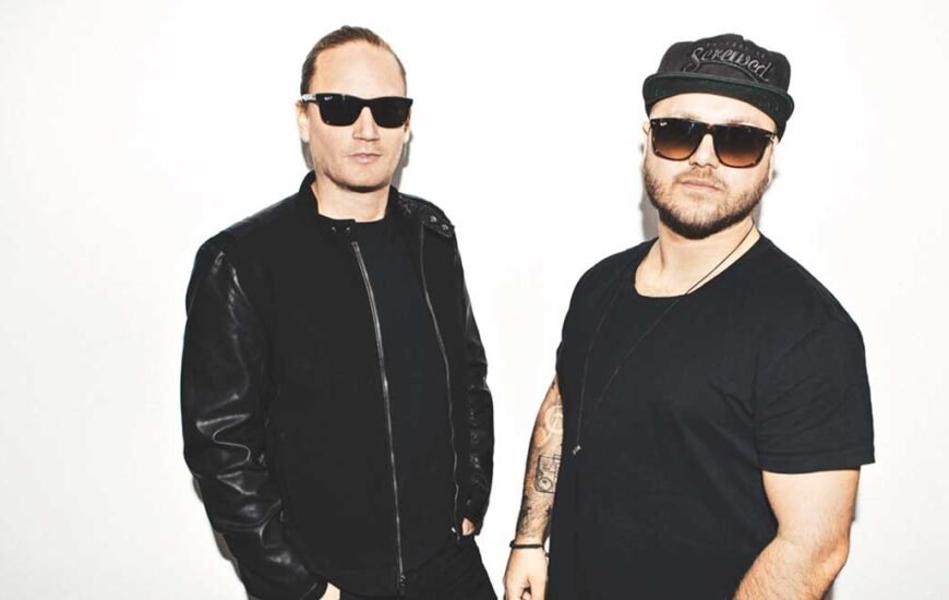 TooManyLeftHands play Magicbox at Tinderbox Denmark 2023 news