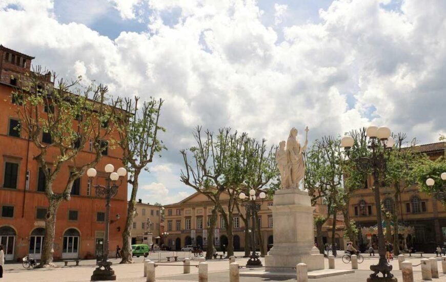 Venue Piazza Napoleone Lucca Italy